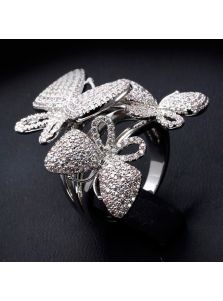 Крупное кольцо - С бабочками