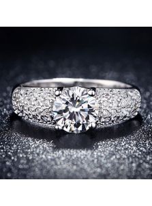 Женское кольцо - Привлекательное